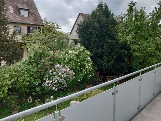 Bad Cannstatt: Ruhige 3 Zimmer Wohnung mit Blick in die Gärten | Wohnung Stuttgart