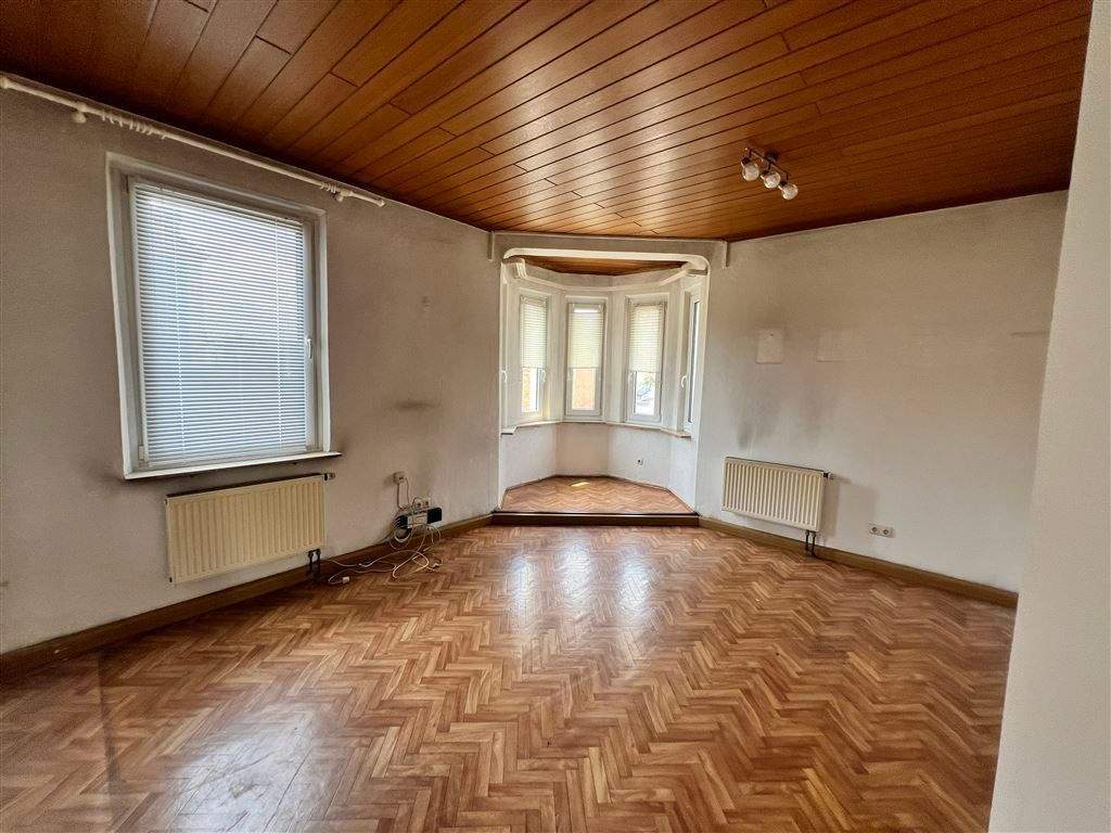 Immobilie in Forchheim - Villa im Jugendstil, aktuell als MFH genutzt - Drei Wohneinheiten mit Altbaucharme zentral in Forchheim zu verkaufen - Bild 15