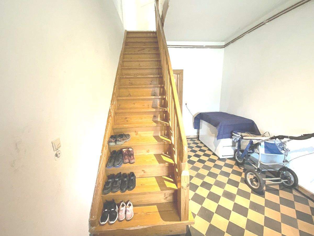 Immobilie in Suderburg - Attraktives Haus mit Zwei Wohneinheiten, Bürogebäude + Stallungen - Bild 19