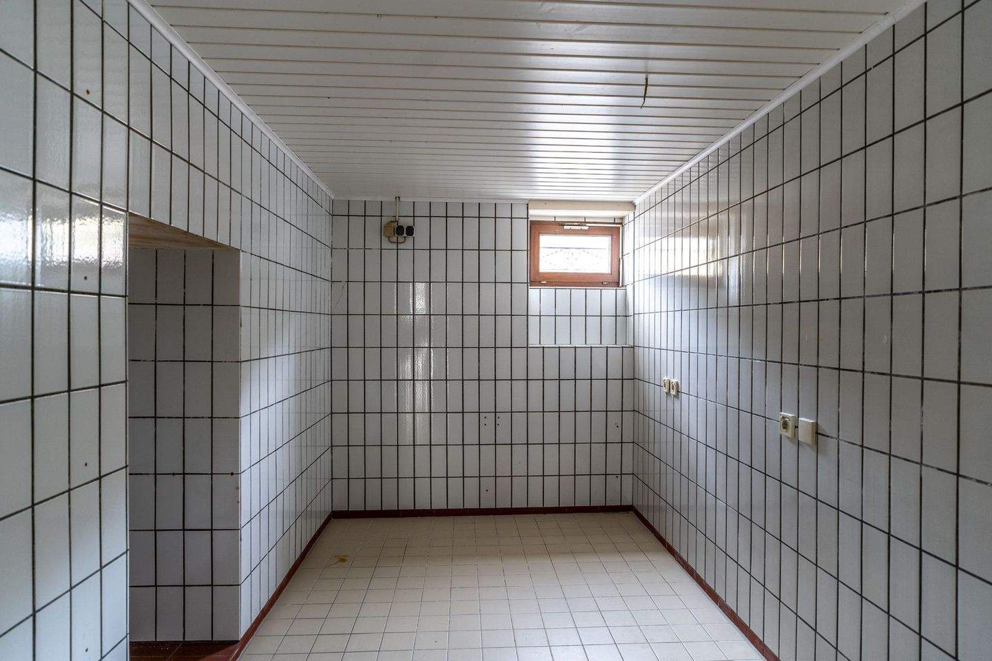 Immobilie in Hellenthal - Einzigartiges Anwesen - großzügiges Wohn- & Geschäftshaus in Hellenthal. *provisionsfrei* - Bild 12