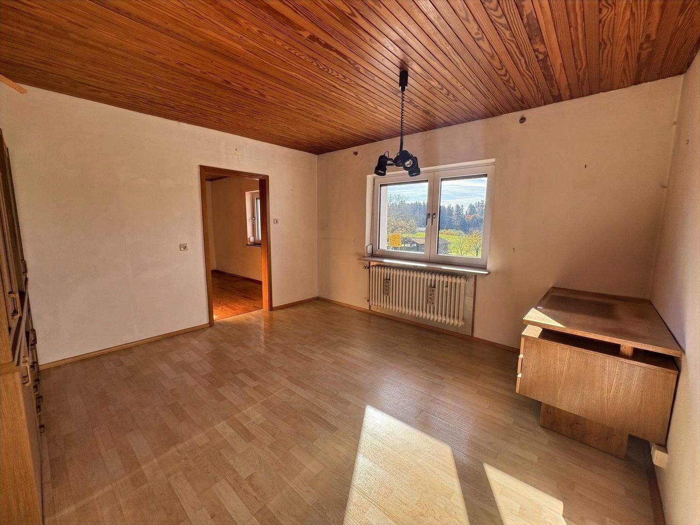 Immobilie in Ruderting - Großzügiges Einfamilienhaus im Zentrum von Ruderting! - Bild 6