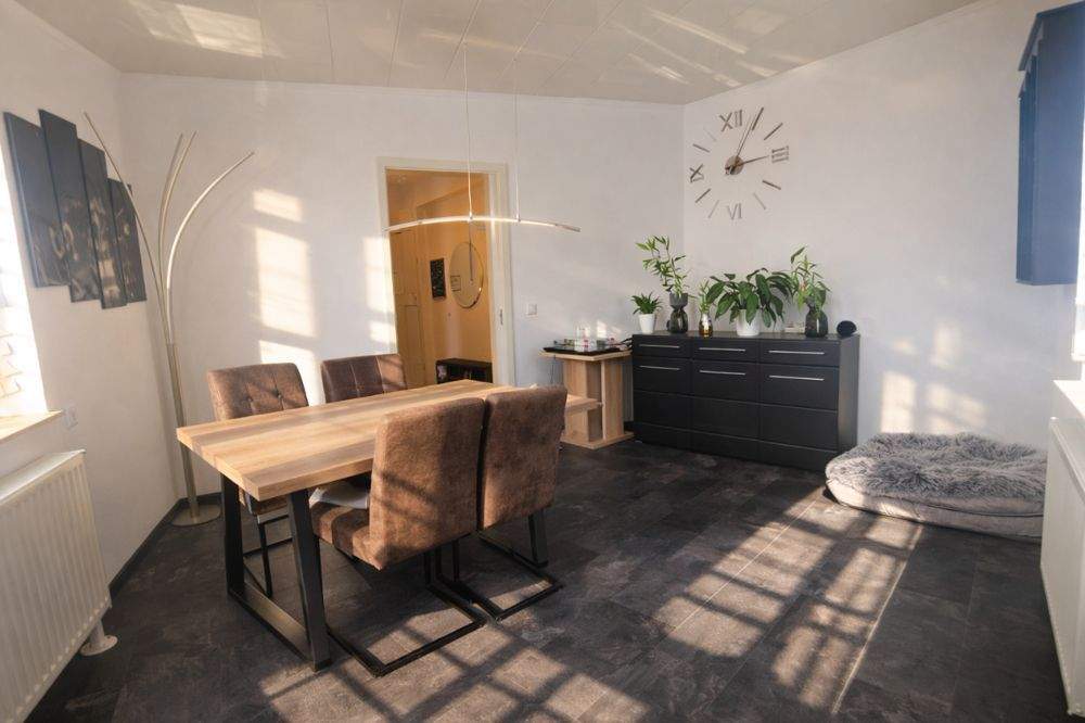 Immobilie in Neckarzimmern - GLOBAL INVEST SINSHEIM | Freistehende Stadtvilla mit einem 780m² großen Gartengrundstück und Doppelgarage - Bild 5