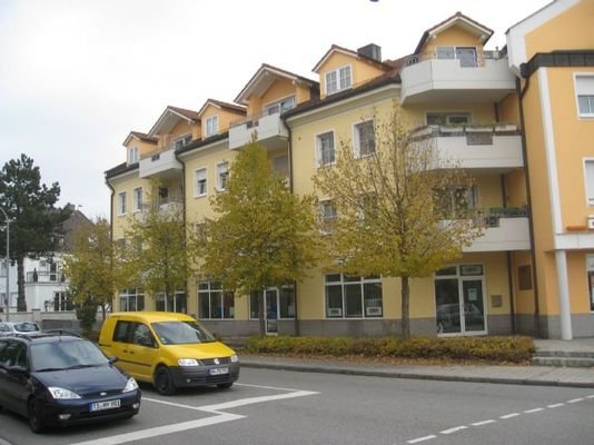 Laden Speth-Ecke- Burghauser Str. 43 Westen 1