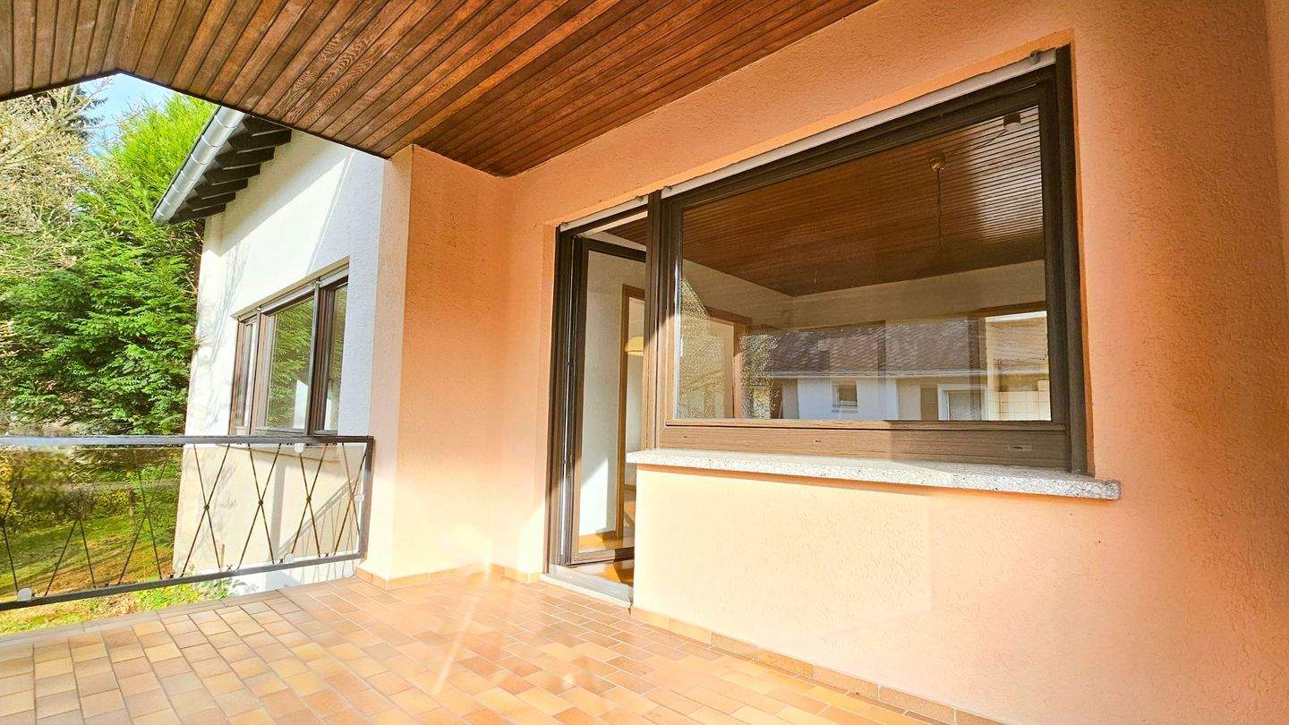 Immobilie in Bullay - Sehr gepflegtes Einfamilienhaus mit Garage, Garten und Balkon in Bullay/Mosel - Bild 11