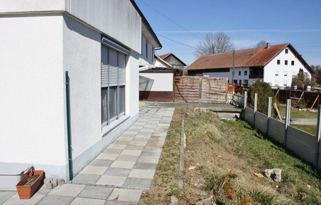 Immobilie in Markt Rettenbach - Großzügige, behindertengerechte Doppelhaushälfte mit Garten und Garage - Bild 9