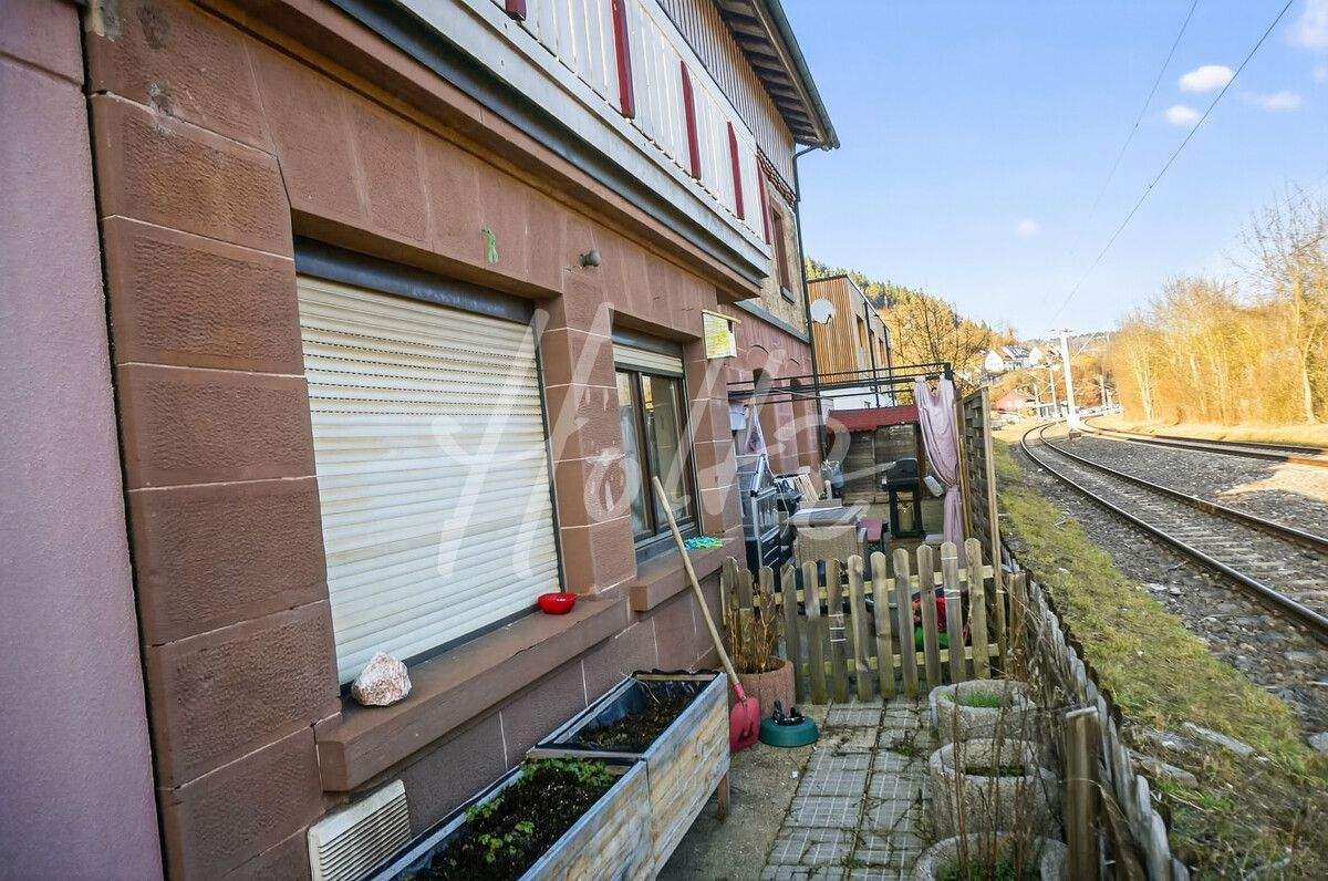 Immobilie in Epfendorf - Solide Kapitalanlage in Epfendorf ... MFH mit vier Wohnungen und großem Garagengrundstück !! - Bild 4