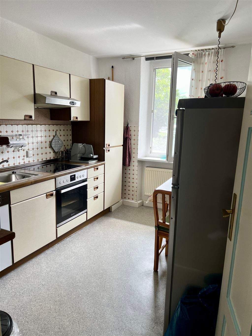 Immobilie in Forchheim - Villa im Jugendstil, aktuell als MFH genutzt - Drei Wohneinheiten mit Altbaucharme zentral in Forchheim zu verkaufen - Bild 7