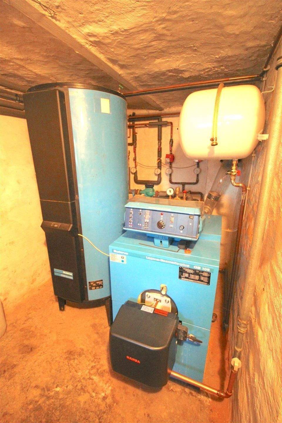 Immobilie in Adelebsen - Ein- bis Zweifamilien Fachwerkhaus mit Bauerwartungsland in Barterode - Bild 32