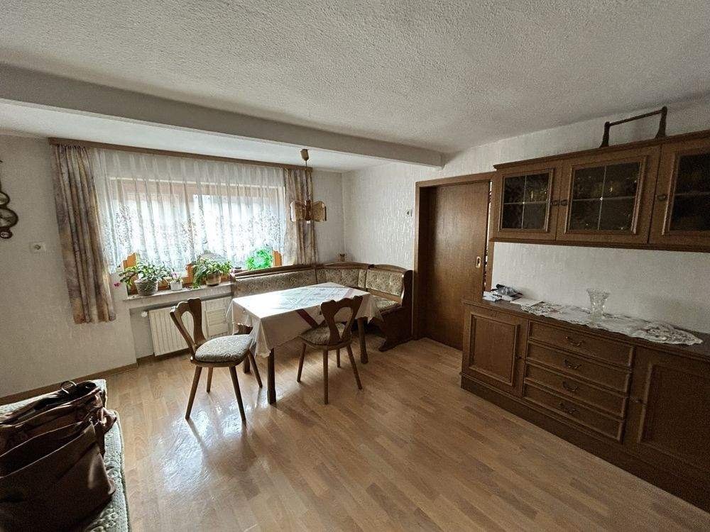 Immobilie in Gieleroth - Großes Bauernhaus mit viel Platz für Sie und Ihre Familie sowie Ihre Hobbies in Gieleroth - Bild 13