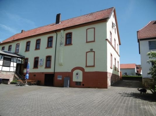 Rückseite Haupthaus/Innenhof
