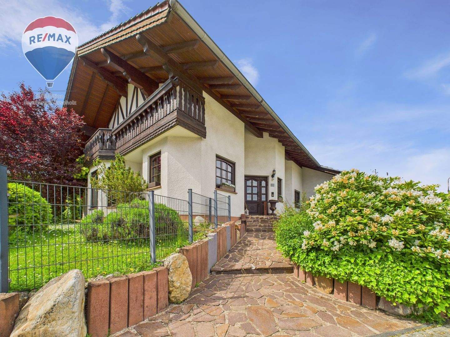 Immobilie in Merzkirchen - Großzügiges Wohnen im Landhausstil - Bild 1