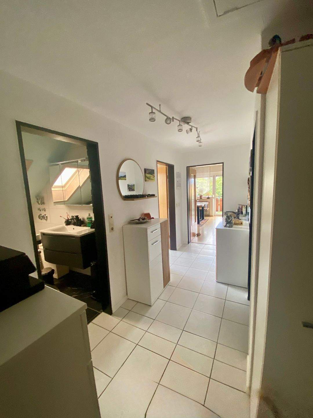 Immobilie in Teningen - Modernisierte 3 Zimmer DG-Wohnung in solidem 3-Fam.Haus - Bild 4