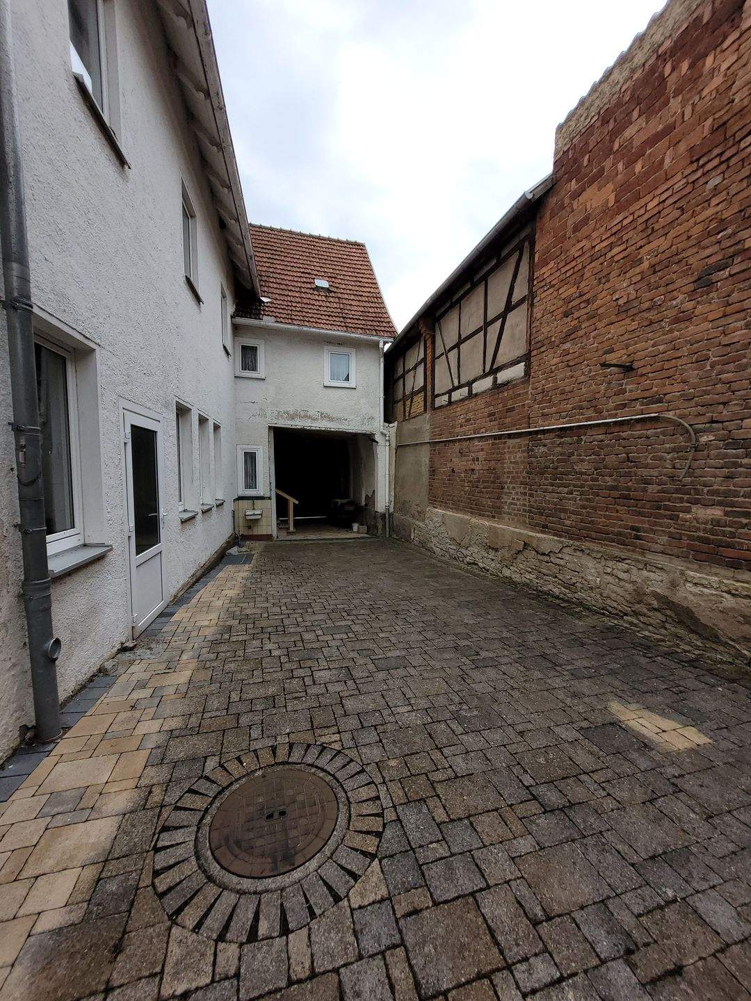 Immobilie in Hörselberg-Hainich - Bauernhof mit großem Hof und Nebengelassen  am Fuße des Hörselberges - Bild 5