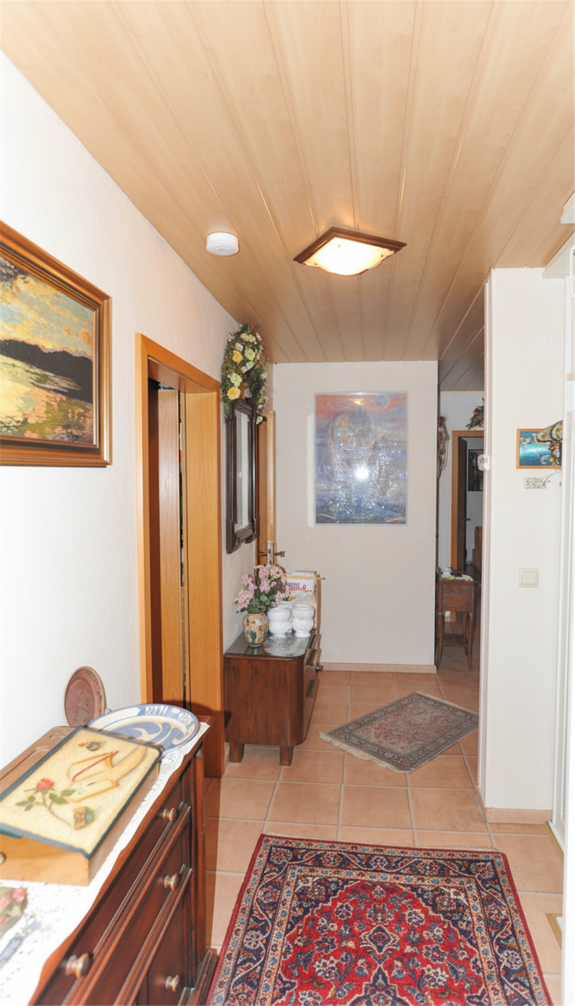 Immobilie in Graben - Großzügige Maisonette-Wohnung mit Südbalkon in ruhiger Lage - Bild 11