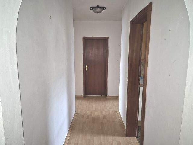 Immobilie in Zandt - Einfamilienhaus mit ELW in ruhiger Südhanglage nahe der Gemeinde Zandt, Bay. Wald - Bild 8