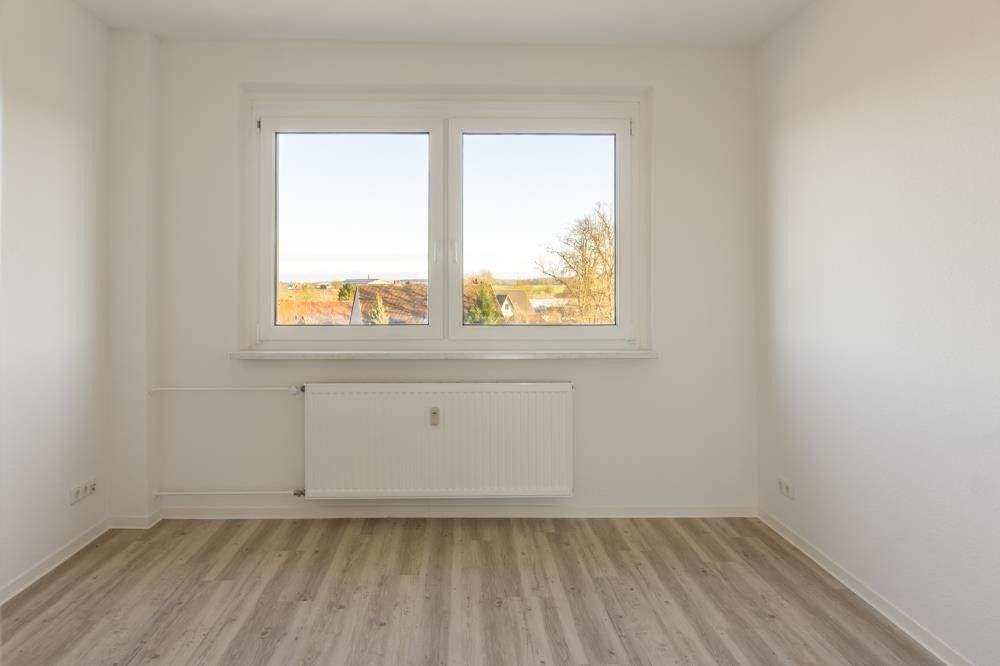 Immobilie in Cölpin - Modernisierte 4-Zimmer Wohnung nahe Neubrandenburg: Ideale Kapitalanlage in Top-Lage! - Bild 4