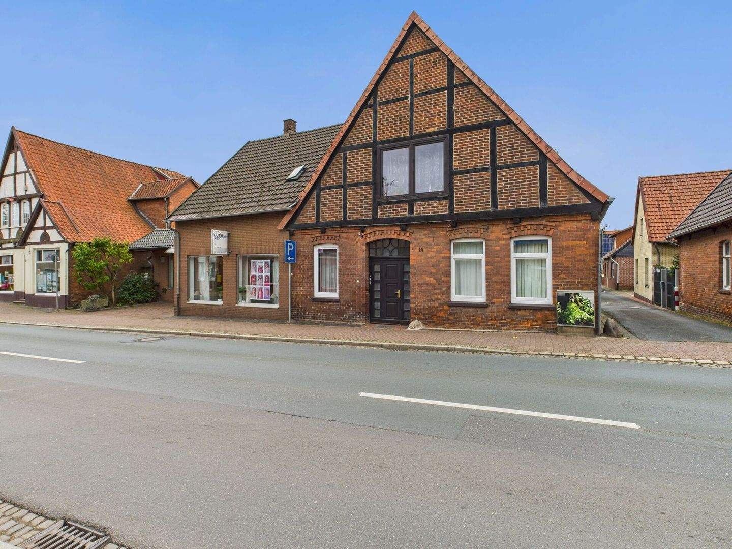 Immobilie in Liebenau - Mehrfamilienhaus mit Gewerbeeinheit in zentraler Lage von Liebenau - Bild 0