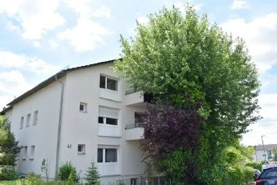 Neu sanierte 4 Zi.- Wohnung in 70599 Stgt. - Plieningen, nahe dem Botanischen Garten und der Universität Hohenheim | Wohnung Stuttgart