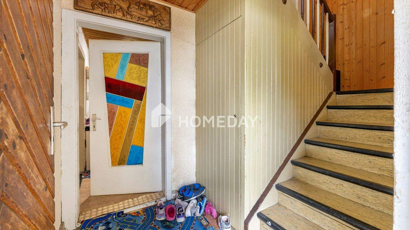 Immobilie in Nittendorf - Ein Haus mit Zukunft - solides ZFH in idyllischer Hanglage bei Regensburg - Bild 13