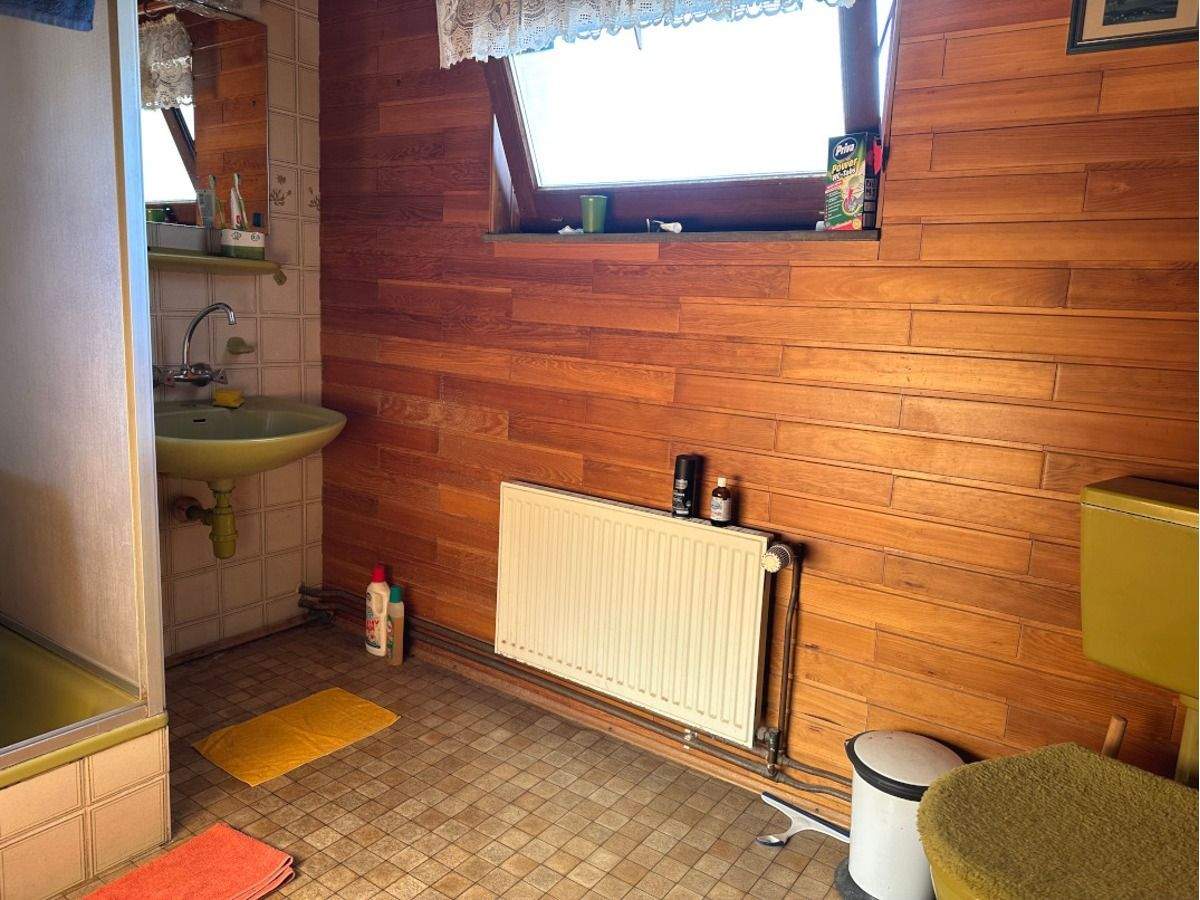 Immobilie in Berzhahn - Von IPC: Bauernhaus in Berzhahn, ideal für zwei Generationen - Bild 8