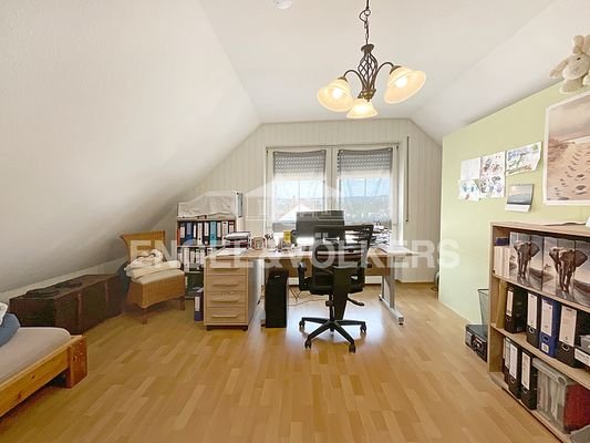 Kinderzimmer oder Büro