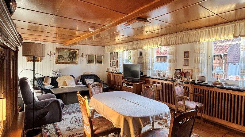 Immobilie in Feldatal - Idyllischer Bauernhof mit angrenzenden Wiesen und direkter Bachlage - Bild 8