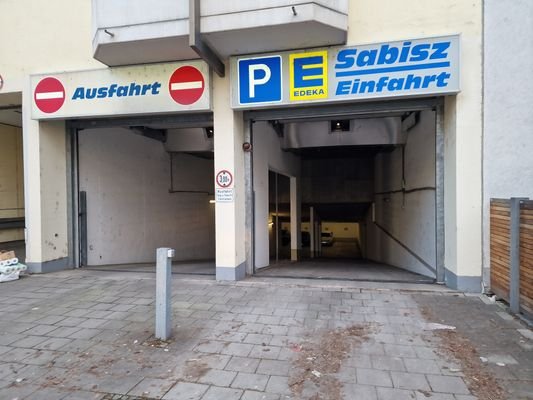 Einfahrt Passauer Strasse 36