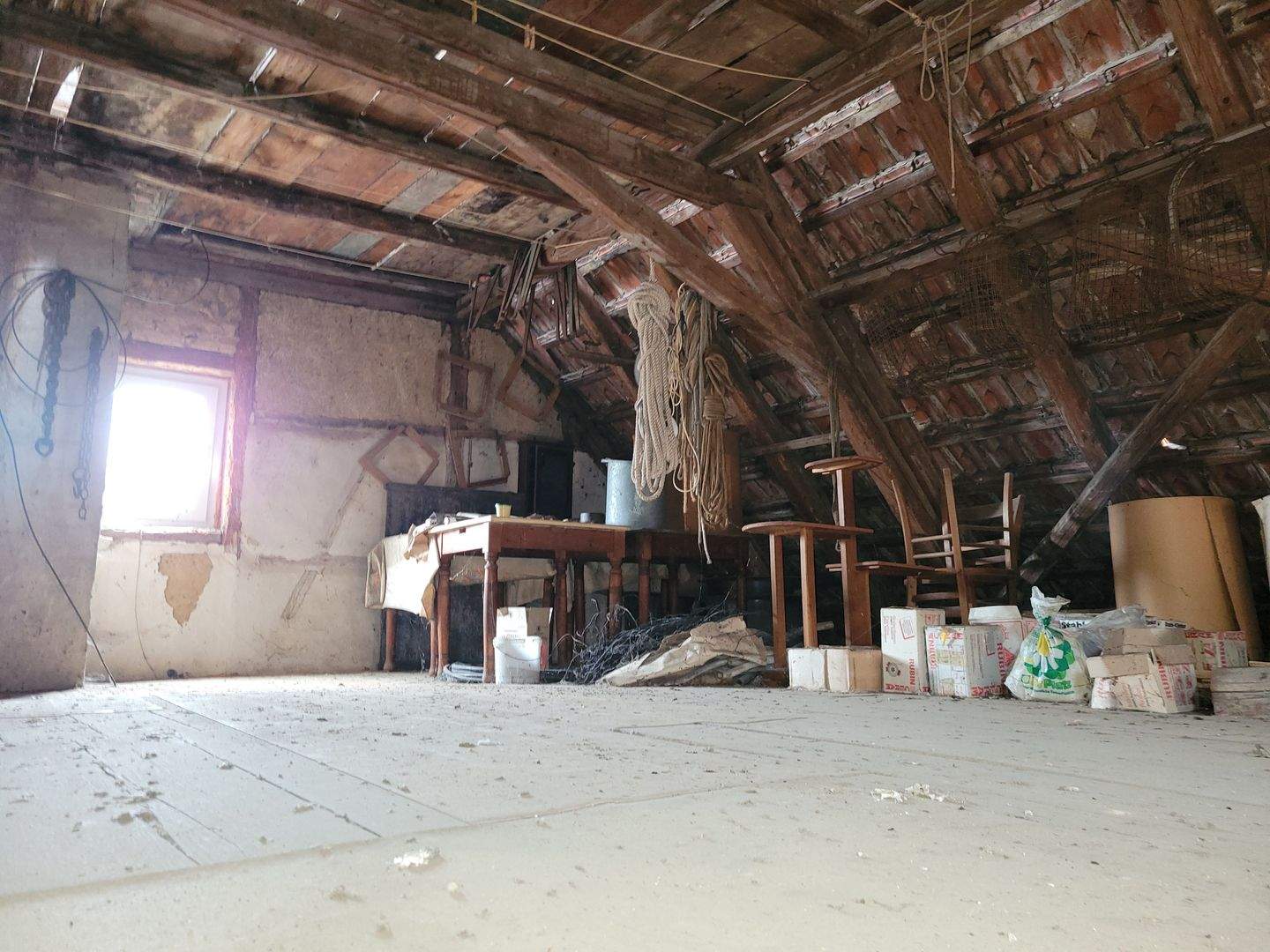 Immobilie in Hörselberg-Hainich - Bauernhof mit großem Hof und Nebengelassen  am Fuße des Hörselberges - Bild 4