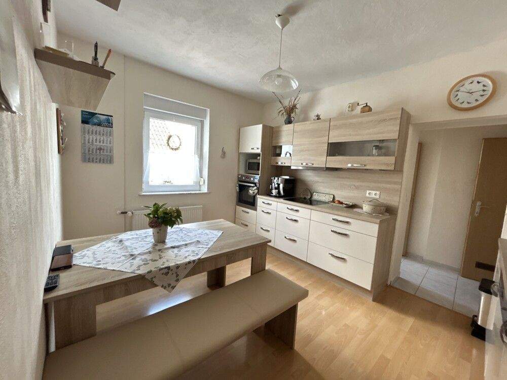 Immobilie in Sulzbach am Main - Charmantes Wohnhaus mit Garage und schönem Hof - Bild 8