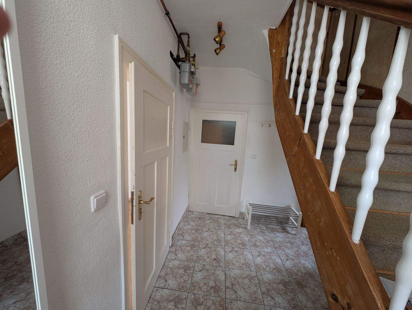 Immobilie in Geratal - Interessantes kleines  Zweifamilienhaus mit  historischem Flair in  Frankenhain zu verkaufen - Bild 4