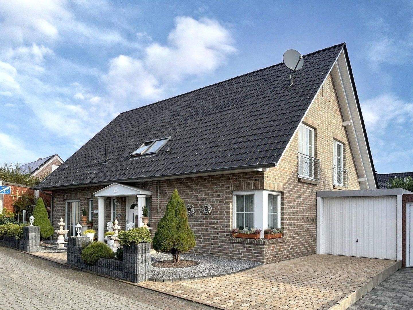 Immobilie in Olfen - Einfamilienhaus oder Wohnhaus mit Einliegerwohnung - Sie entscheiden! - Bild 2