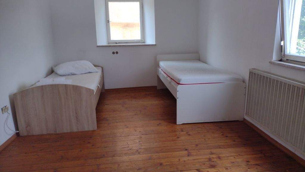 Immobilie in Mögglingen - Mögglingen: Zentrales Wohn- u. Geschäftshaus, ideal für Anleger, Gründer, Familien mit Platzbedarf! - Bild 9