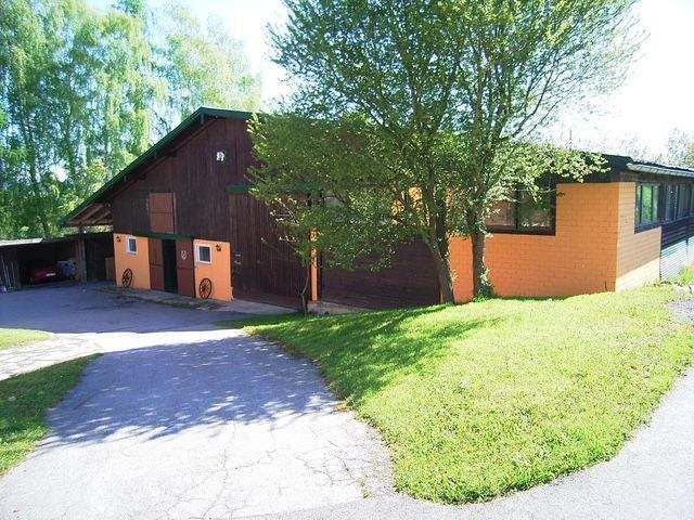 Immobilie in Witzmannsberg - Gepflegtes Reiteranwesen m. Pension/Wohnhaus u. 18.700 qm, idyllischer ruhiger Lage im oberen Ilztal - Bild 10