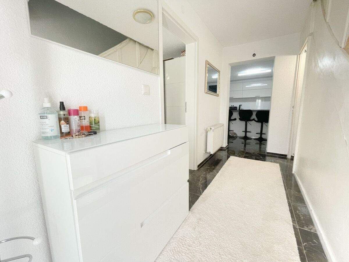 Immobilie in Nalbach - Familienfreundliches Einfamilienhaus mit Photovoltaik, Stellplätzen und Garten - Bild 11