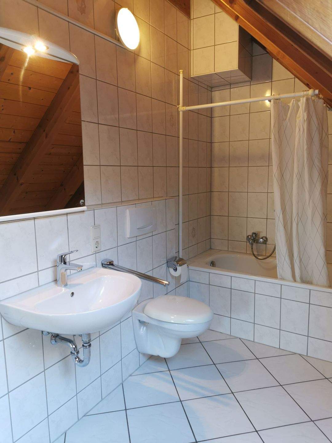 Immobilie in Umkirch - Maisonette-2-Zimmerwohnung in zentraler Lage - UMKIRCH - Bild 11