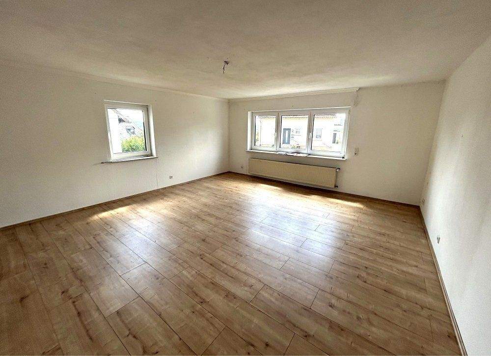 Immobilie in Altrich - zwei Wohnhäuser und rd. 20.000 qm Land direkt am Haus (Nähe zur Stadt Wittlich 5 km) - Bild 16