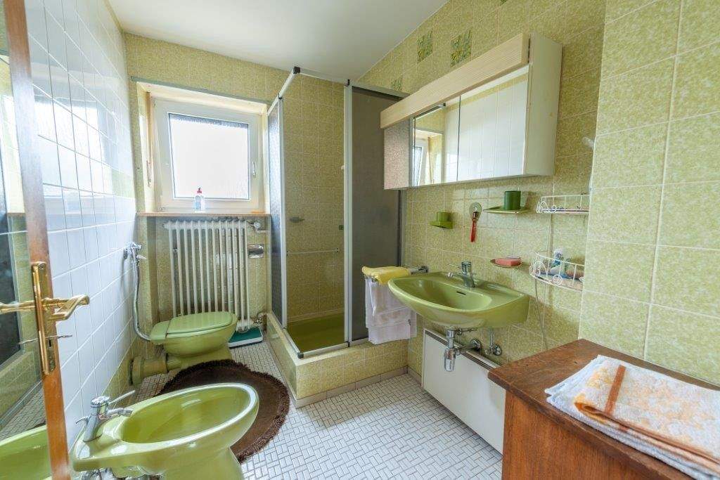 Immobilie in Losheim am See - Die Schachenstraße 14 in Losheim am See kann zum 3-Familienhaus für Sanierer und Pferdefans werden - Bild 15