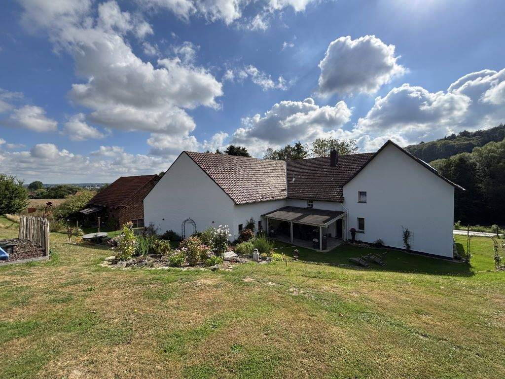 Immobilie in Preußisch Oldendorf - Großzügiges Wohnensemble im Grünen! - Bild 1