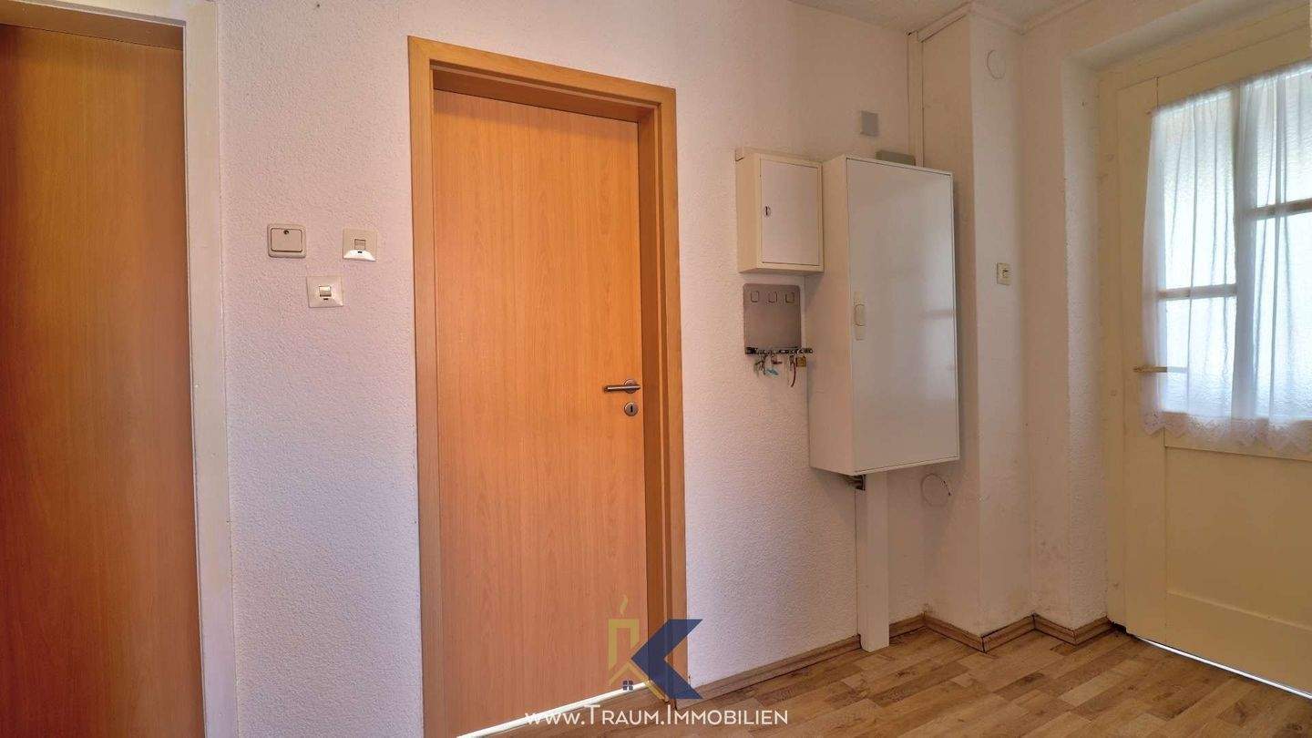 Immobilie in Ebeleben - Schnuckelige Doppelhaushälfte mit Garten und Garage in Abtsbessingen - Bild 2