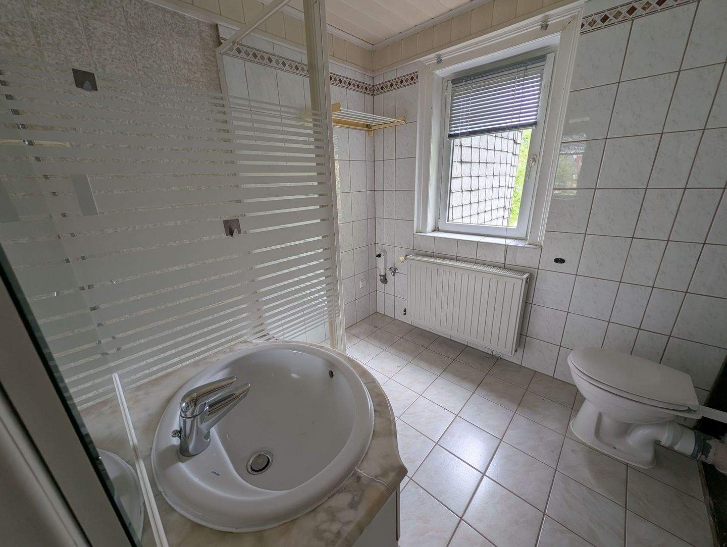 Immobilie in Geratal - Interessantes kleines  Zweifamilienhaus mit  historischem Flair in  Frankenhain zu verkaufen - Bild 18