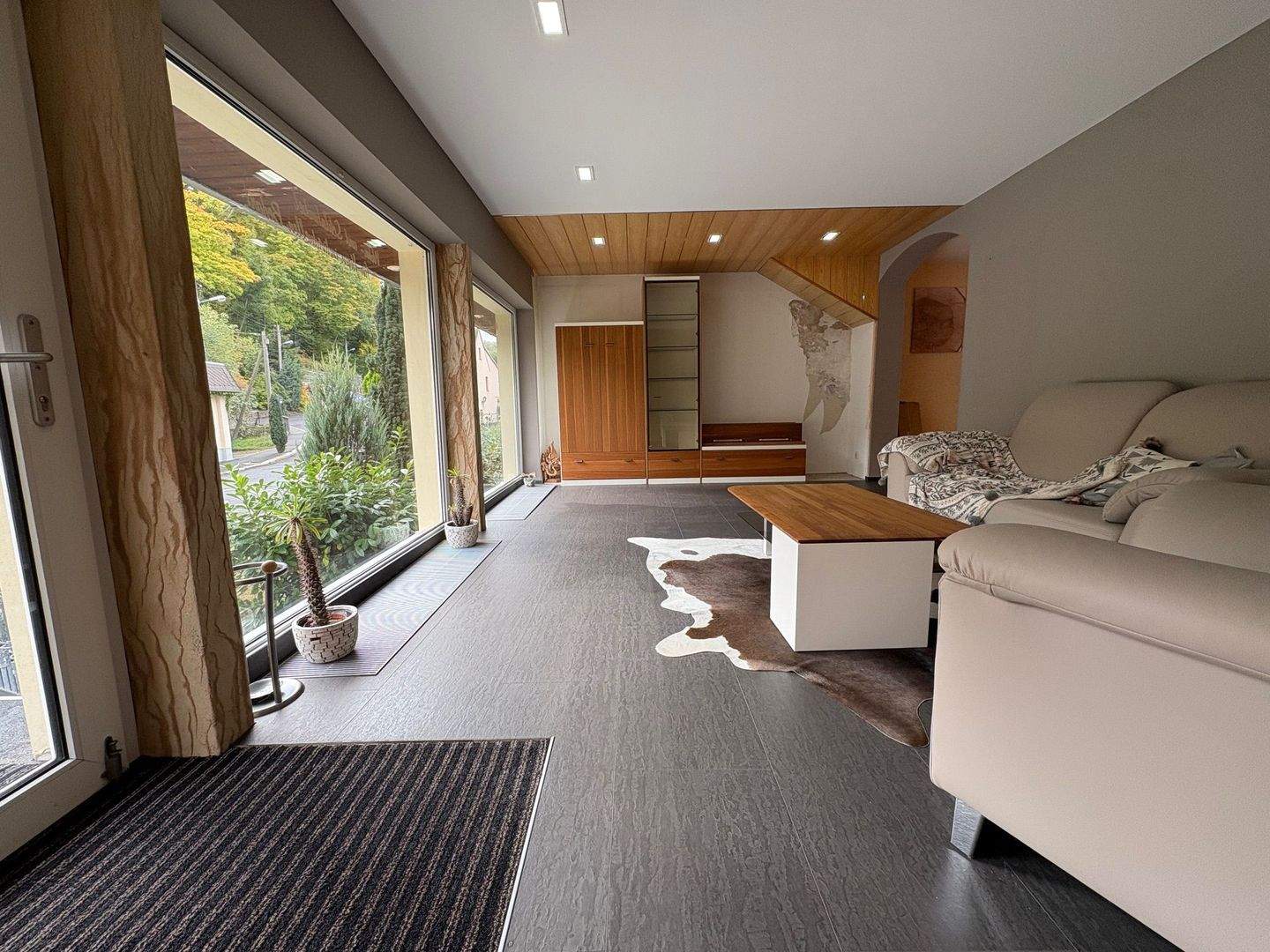 Immobilie in Freital - Ehemaliges 3-Fam.-Haus Nähe Freitaler Klinikum, aktuell zwei schönen Wohnungen sowie attraktive Gewerberäume - Bild 8