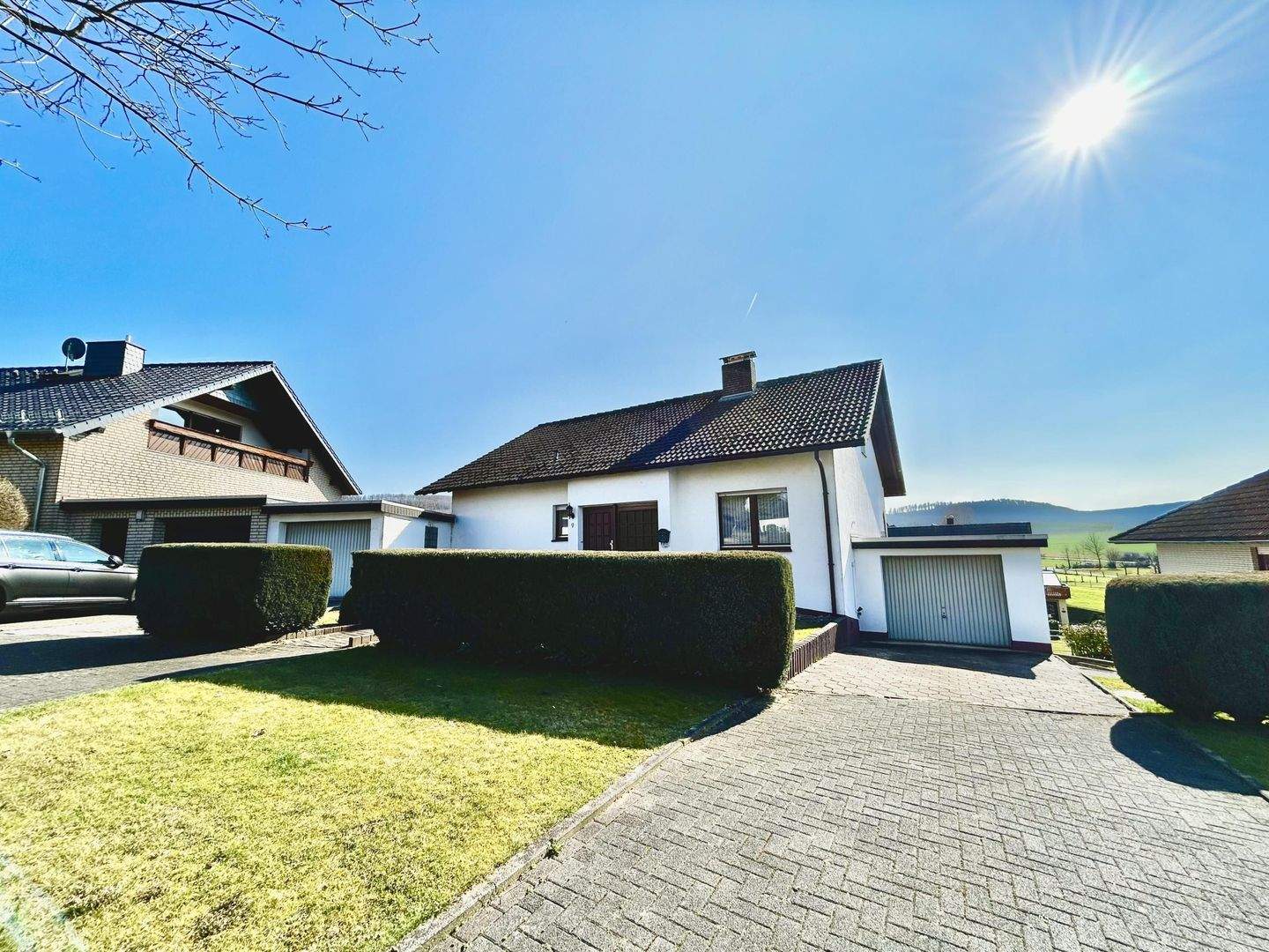 Immobilie in Lügde - Zwei Wohneinheiten, ein Zuhause - Großzügiges Einfamilienhaus mit Einliegerwohnung in ruhiger Lage von Sabbenhausen - Bild 6