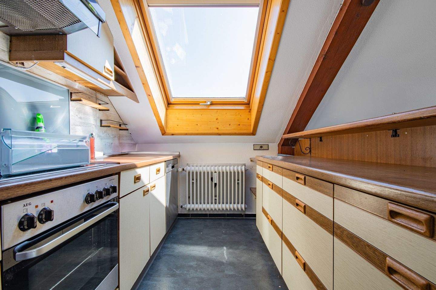 Immobilie in Lauchringen - 3,5-Zimmer Dachwohnung mit Klimaanlage - Sofort bezugsfrei in Lauchringen - Bild 5