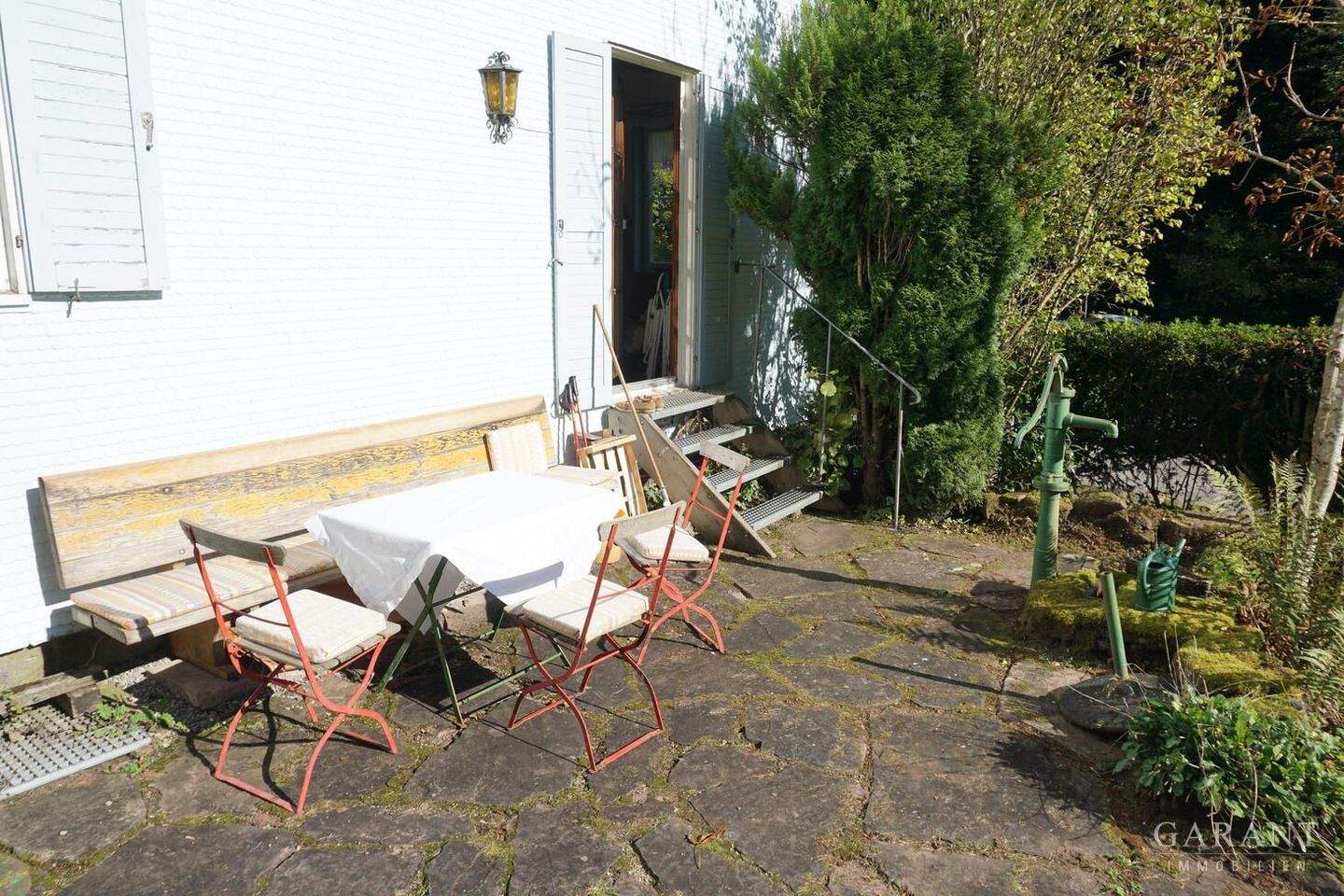 Immobilie in Loßburg - Charmante Erdgeschoss-Wohnung in idyllischer Alleinlage mit Terrasse und Gartenanteil - Bild 6