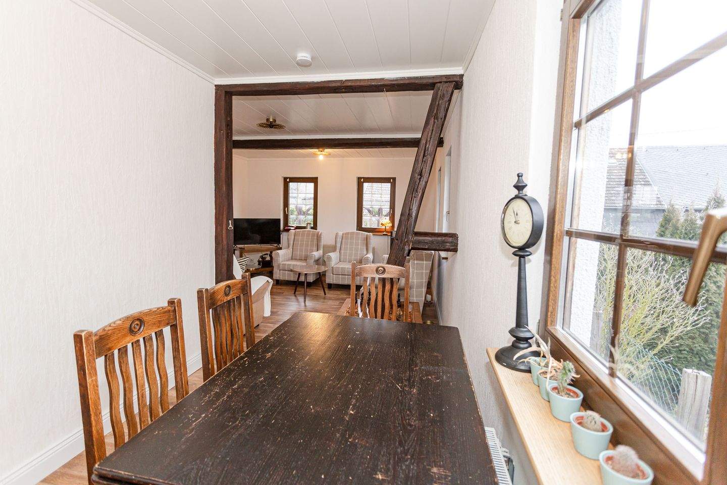 Immobilie in Mastershausen - Charmantes und modernisiertes Familienhaus mit Garge und Garten in Mastershausen, Nähe Kastellaun - Bild 5