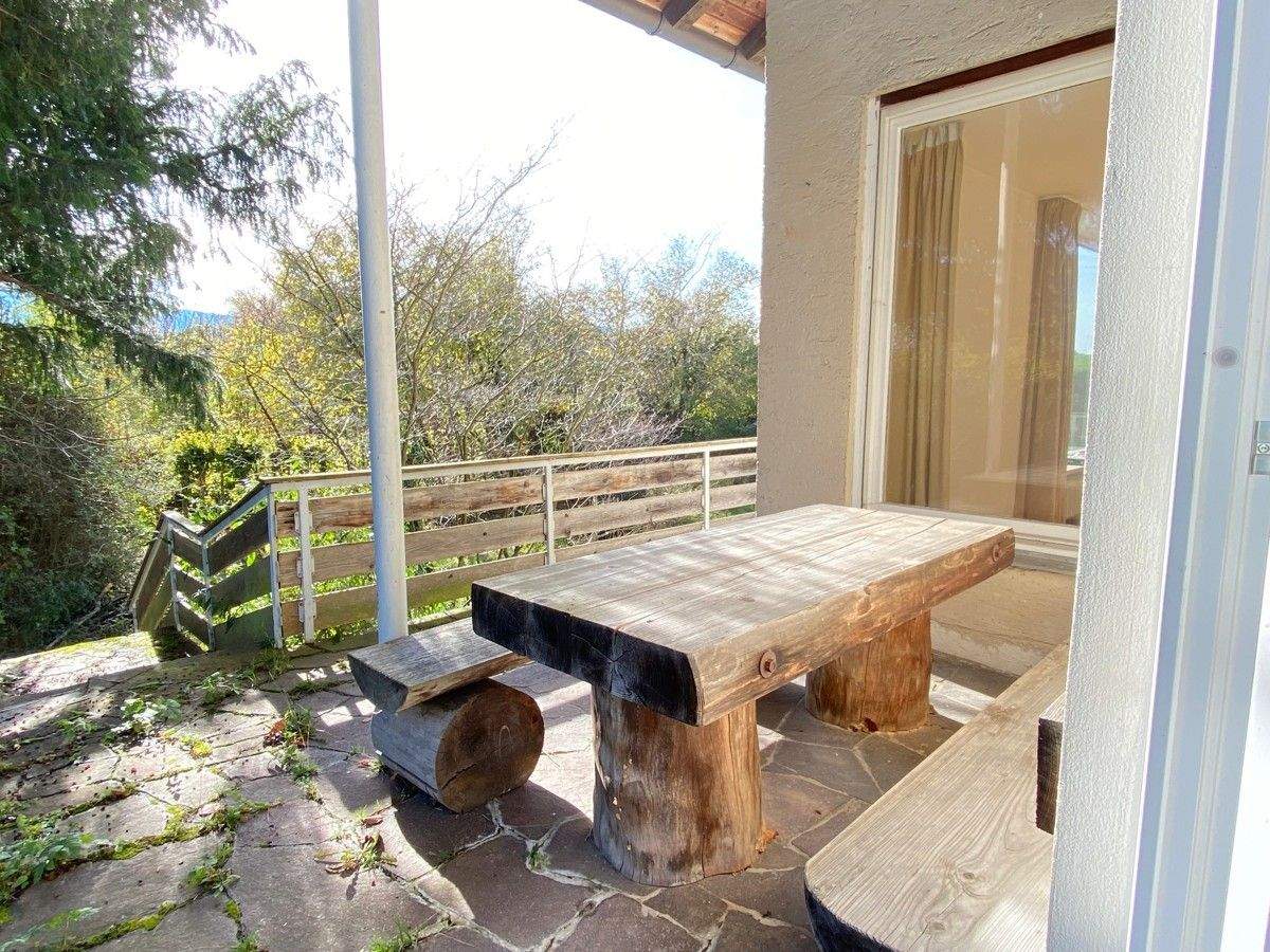 Immobilie in Rimsting - Prien am Chiemsee: Älteres EFH m. ca. 1.650 m2 Grund in herrlicher Randlage m. Berg- u. Seeblick! - Bild 8