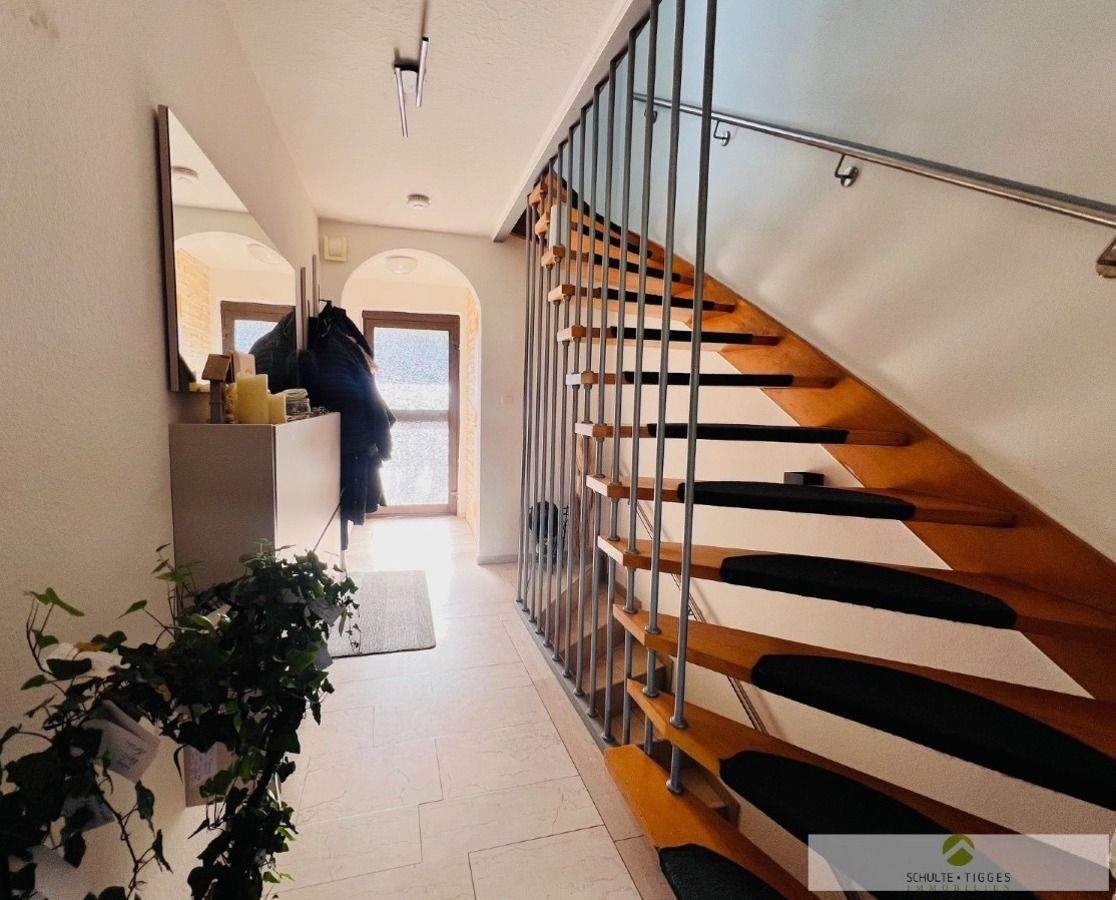 Immobilie in Werl - Herrliches Wohnen und Wohlfühlen in ländlicher Umgebung von Werl-Niederbergstraße - Bild 1