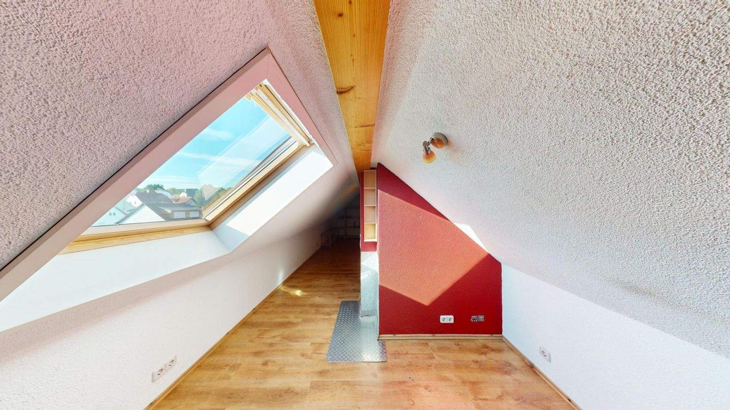 Immobilie in Meckesheim - Familiendomizil mit Potenzial - Charmantes Zweifamilienhaus in Mönchzell - Bild 13