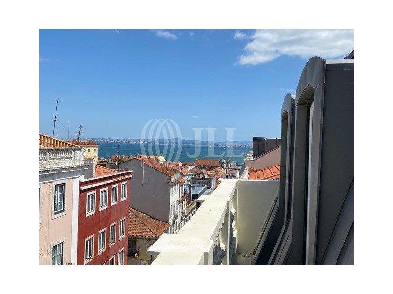 2bedroom APARTMENT, New, in Lapa, Lisbon