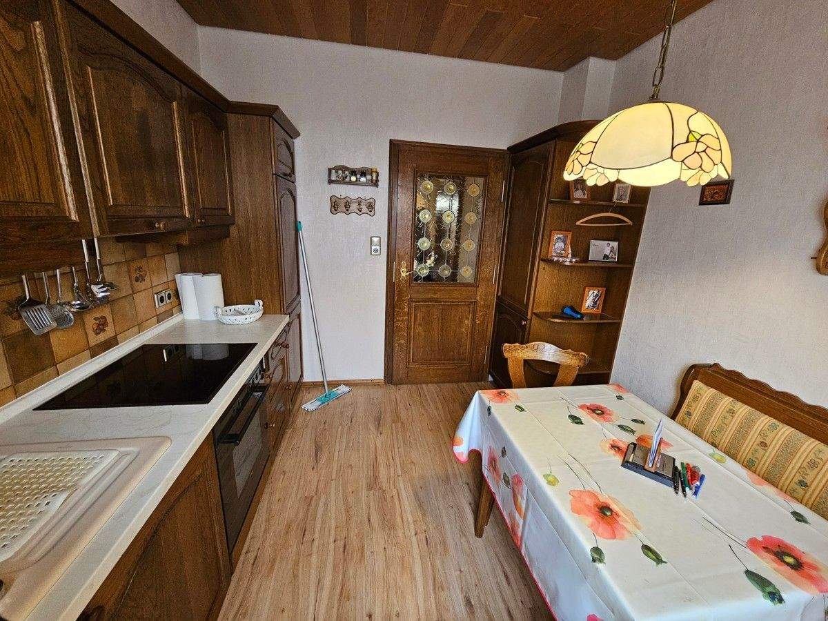 Immobilie in Ahnatal - Gepflegtes Zweifamilienhaus in Ahnatal-Weimar - Bild 10